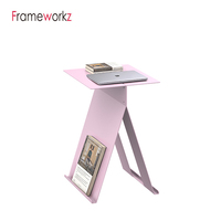 Étagère d'angle ouverte rose, tables d'appoint triangulaires, étagères à livres pour petits espaces de salon