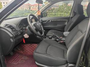 Landwind X8 2017 : SUV tout-terrain abordable et robuste avec moteur turbo Mitsubishi, forte capacité de charge, idéal pour la ville et le cross-country - Product Image 6