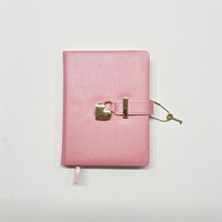 Prêt à expédier mignon fille rose A5 cahier étudiant Journal avec bord doré en forme de coeur serrure couture reliure PU cuir Journal