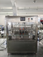 Chaîne de machines automatiques électriques de mise en bouteille et d'étiquetage avec suivi pour liquides visqueux (miel, shampoing, gel, bière, crème) à moteur puissant