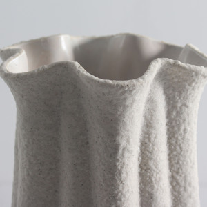 <span class=keywords><strong>Vaso</strong></span> in Ceramica per Composizioni Floreali Irregolari, Estetica Semplice, Ecologico, Colori e Forme Personalizzabili, per Tavoli da Matrimonio - Product Image 3