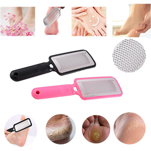 Râpe de pédicure colossale en acier inoxydable pour éliminer les callosités et les peaux mortes - Product Image 3