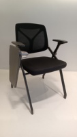 Chaise de formation et chaise de conférence pliante avec dossier en maille respirante et tablette d'écriture