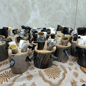 Juego de 4 Cuernos para Beber de Primera Calidad con Soporte, Producto de Lujo Más Vendido en India para Fiestas, Producto de Alta Demanda para Cerveza - Product Image 1