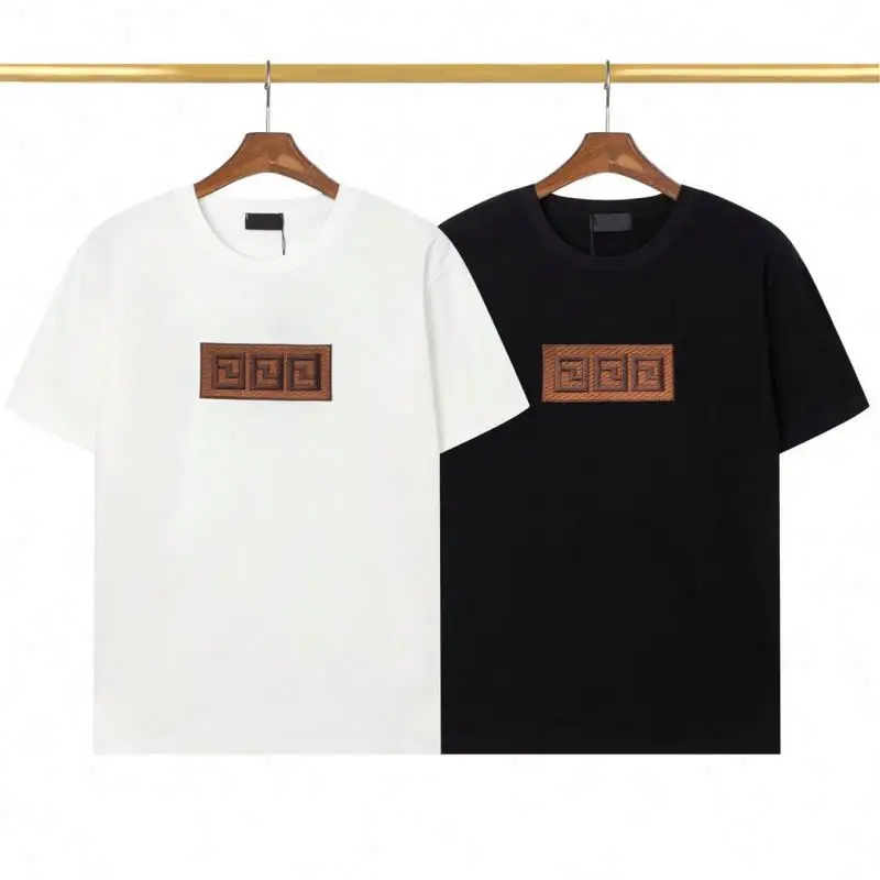डिज़ाइनर टी-शर्ट पुरुषों के लिए सूती कढ़ाई वाली छोटी आस्तीन वाले बड़े आकार के ब्रांडेड कपड़े लक्जरी टी शर्ट पुरुषों के लिए