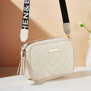 Sac à bandoulière matelassé en <span class=keywords><strong>cuir</strong></span> mini carré personnalisé avec logo pour hommes et femmes, idéal pour <span class=keywords><strong>appareil</strong></span> <span class=keywords><strong>photo</strong></span> - Product Image 1