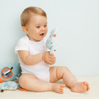 Bleu mignon renard hochets sans danger mordant bébé en peluche accompagnant le lit de croissance de bébé jouets suspendus