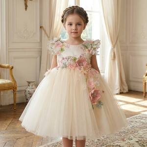 <span class=keywords><strong>Abito</strong></span> Soffice <span class=keywords><strong>da</strong></span> Cerimonia per Damigella Stile Fata con Vivaci Applique Floreali, Elegante <span class=keywords><strong>Abito</strong></span> <span class=keywords><strong>da</strong></span> Ballo su Misura per Feste di Compleanno per Bambina - Product Image 1