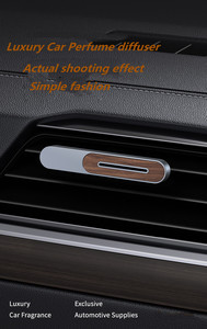 Désodorisant de voiture au design personnalisé de luxe Aromathérapie Moitié alliage d'aluminium Moitié bois Parfums différents Ventilation en vrac Voitures parfumées - Product Image 5