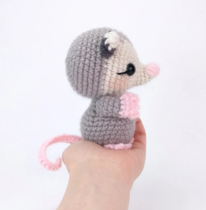 2022 gran oferta Amigurumi personalizado 100% hecho a mano Crochet <span class=keywords><strong>Possum</strong></span> para niños manualidades regalo - Product Image 3