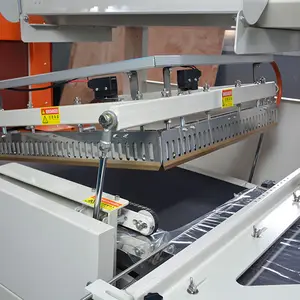 900Mm Automatische Atm Papierrol Thermische Papierrol Snijden En Verpakking Machine Fabrikant