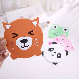 Sous-verres en caoutchouc souple PVC silicone, motif dessin animé mignon, vente en gros d'usine, personnalisables - Product Image 3