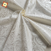 Tissu de matelas imprimé en chaîne tissé avec microfibre respirante de conception de fleurs de pêche