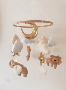 Vivaio nordico Unisex forniture per campanello letto appeso su misura animali realistici in feltro Safari elefante Baby cellulari - Product Image 6