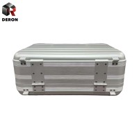 Valise de voyage et boîte de rangement unisexe en aluminium moulé sous pression Deron DR 58205, style classique et fermeture à boucle