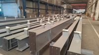 Bâtiment en structure acier industrielle lourde de conception moderne pour atelier, ferme, supermarché et entrepôt