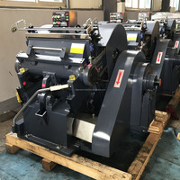 Gobelet en papier standard de petite taille pas cher carton boîte en carton ondulé manuel ml-750 plateau baiser coupe rainage machine de découpe
