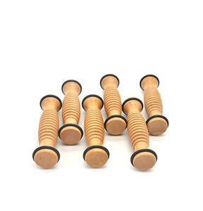 Rullo per Massaggio Piedi in Legno Fatto a Mano 170x35mm per Alleviare la Fascite Plantare e Cura Muscolare Profonda Naturale Begreen - Product Image 3