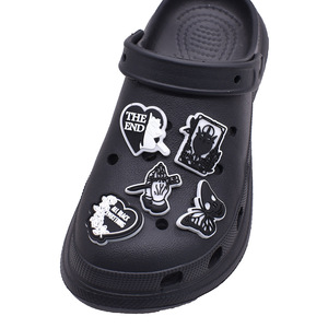 Breloques de chaussures en PVC HY 2026 Halloween : Crâne d'horreur, Sally, <span class=keywords><strong>Jack</strong></span>, Tueur, Démon, Fantôme, Scream – Décorations pour sabots - Product Image 2