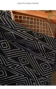 Manta de punto <span class=keywords><strong>reversible</strong></span> de diseñador geométrico de dos <span class=keywords><strong>colores</strong></span> en blanco y negro simple <span class=keywords><strong>Nórdico</strong></span> - Product Image 6