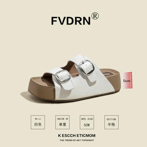 Novità 2025: <span class=keywords><strong>Ciabatte</strong></span> Estive da <span class=keywords><strong>Donna</strong></span> con Punta Quadrata, Plateau 4,5 cm, Tomaia in Pelle Scamosciata - Product Image 6