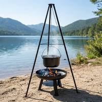 Barbecue portable sur trépied en fer pour pique-niques en bord de lac et survie en milieu sauvage