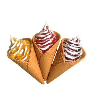 Présentoir en forme de cornet de <span class=keywords><strong>gaufre</strong></span> pour crème glacée <span class=keywords><strong>molle</strong></span> à <span class=keywords><strong>la</strong></span> <span class=keywords><strong>vanille</strong></span>, nourriture artificielle faite à <span class=keywords><strong>la</strong></span> main, faux confiture, publicité, fruits, cadeaux promotionnels pour entreprises - Product Image 1