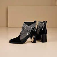Bottines à talon carré en cuir verni avec strass et pompons pour femme, idéales pour les fêtes et mariages