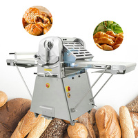 Machine commerciale de rouleau d'acier inoxydable de dessus de table laminoir continu de pâte de croissant pour la boulangerie