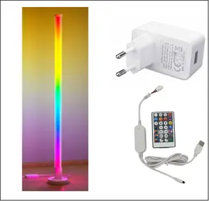 Nhà Cung cấp vàng 1.5m thay đổi màu sắc phòng khách ánh sáng đứng Đèn sàn RGB góc ánh sáng với điều khiển từ xa môi trường xung quanh dẫn ánh sáng