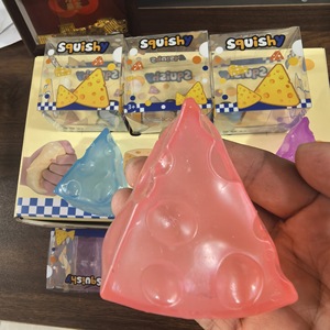 Juguete Antiestrés de Gelatina con Forma de Cuña de Queso, de Subida Lenta, Suave, para Escritorio de Oficina, Venta al por Mayor - Product Image 4