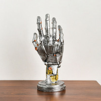 Support pour casque de jeu, décoration cyberpunk, main mécanique Silverhand