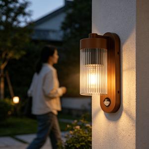 Lampe murale extérieure IP54 avec détecteur de mouvement PIR, en aluminium moulé sous pression, abat-jour en <span class=keywords><strong>PC</strong></span>, éclairage de sécurité extérieur pour villa, cour, entrée - Product Image 1