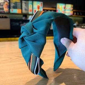 เครื่องประดับผมแบบ Fascinator รุ่น <span class=keywords><strong>Venonat</strong></span> ปี 2024  สำหรับเด็กผู้หญิงและผู้หญิง  ทำจากผ้าไหม ผ้าฝ้าย โลหะ และมุก - Product Image 4