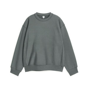 Sudadera personalizable de manga larga con cuello redondo para hombre, Color sólido, 100% algodón, diseño inteligente orientado a la exportación de Bangladesh - Product Image 4