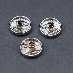 Bouton pression en laiton poli de 8mm avec douille-Fabriqué à Taiwan - Product Image 4