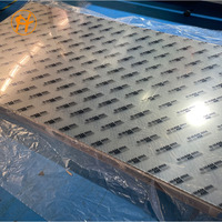 Utilisation de la colle PUR laminée à plat sur une planche MDF Panneau de contreplaqué PETG ASA Feuille PET