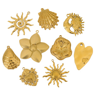 Vente en gros d'accessoires de bijoux en acier inoxydable : pendentifs en forme de spirale anti-moustiques, visage soleil, fleur, cœur, pour boucles d'oreilles et colliers DIY - Product Image 4