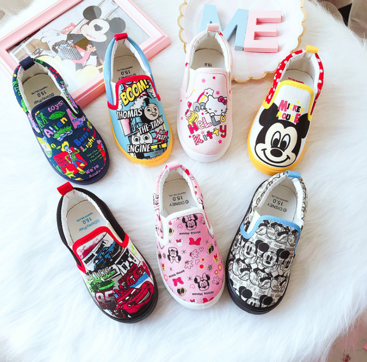 Парусиновая обувь для малышей с героями мультфильмов