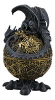 Statue de boîte à bijoux en forme de dragon s'assoissant sur un œuf avec des pattes à griffes
