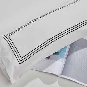 Taie d'oreiller rectangulaire unie de haute qualité en tissu uni pour la maison et l'hôpital, blanche - Product Image 3