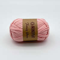 Prix inférieur 2.5cm T Shirt Handkintting Thread Spaghetti Polyester Crochet Yarn pour faire des sacs à main