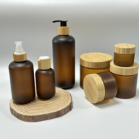 Contenant d'emballage cosmétique 150ml 250ml 500ml Pot à crème 60ml 120ml 250ml 500ml Bouteille en plastique PET ambré avec pompe en plastique