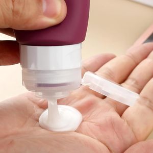 Kit de flacons de voyage en silicone pour produits de toilette, flacons de shampoing rechargeables, approuvés par la TSA, flacons cosmétiques de voyage en silicone compressibles - Product Image 4
