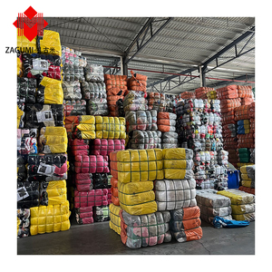 Produit à succès : Vêtements <span class=keywords><strong>d</strong></span>'<span class=keywords><strong>occasion</strong></span> importés <span class=keywords><strong>des</strong></span> États-Unis, balles de 100 kg de vêtements usagés, vêtements de seconde main pour femmes, Ropa Vintage en gros - Product Image 4