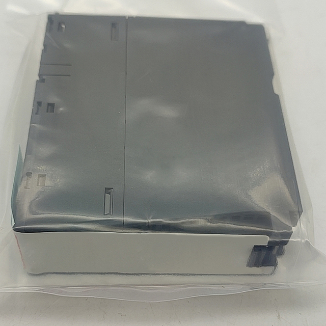 New Original MT6070iH Touch Screen in Stock