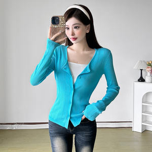 Cárdigan de Punto Ajustado Estilo Dulce para Mujer, Color Sólido, Manga Larga, Botones en la Parte Delantera, Cuello Redondo Elástico - Product Image 3