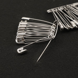 Alfinetes de Segurança de Ferro Prateado CYG - Product Image 1