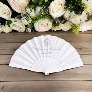 Nuevo Abanico Plegable de Bambú Resistente para Bodas con Diseño de Flores de Cerezo Japonés - Product Image 1