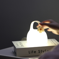 Veilleuse LED rechargeable en silicone, moderne, portable, en forme de sac, pour chambre à coucher, couleur blanc chaud